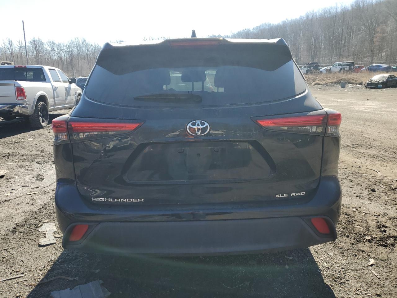 2021 Toyota Highlander VIN 5TDHZRBH5MS094640 Copart auction photo, front end / minor dent/scratches damage thumbnail 6