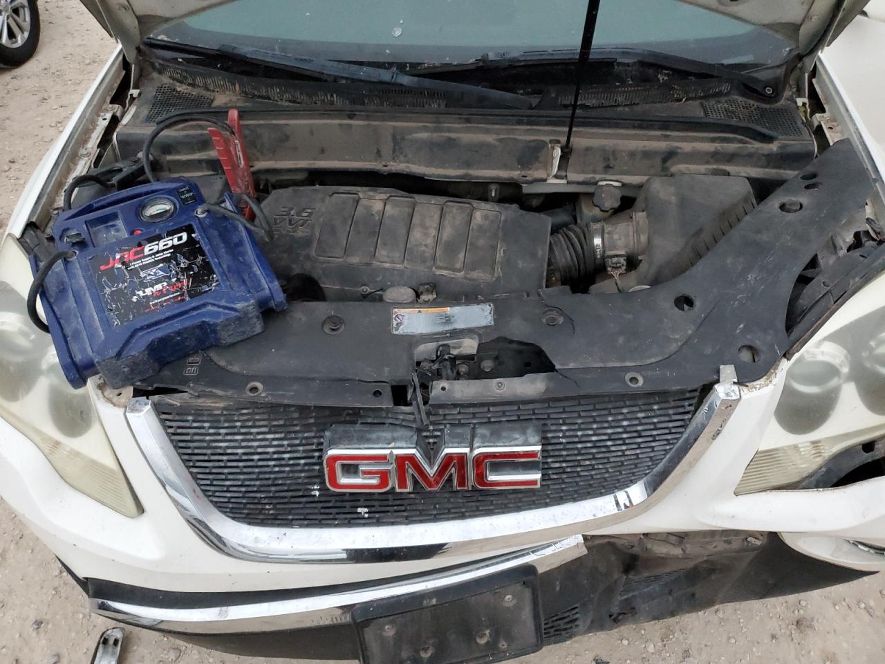 2011 GMC Acadia VIN 1GKKRRED9BJ411218 Copart auction photo, front end damage thumbnail 12