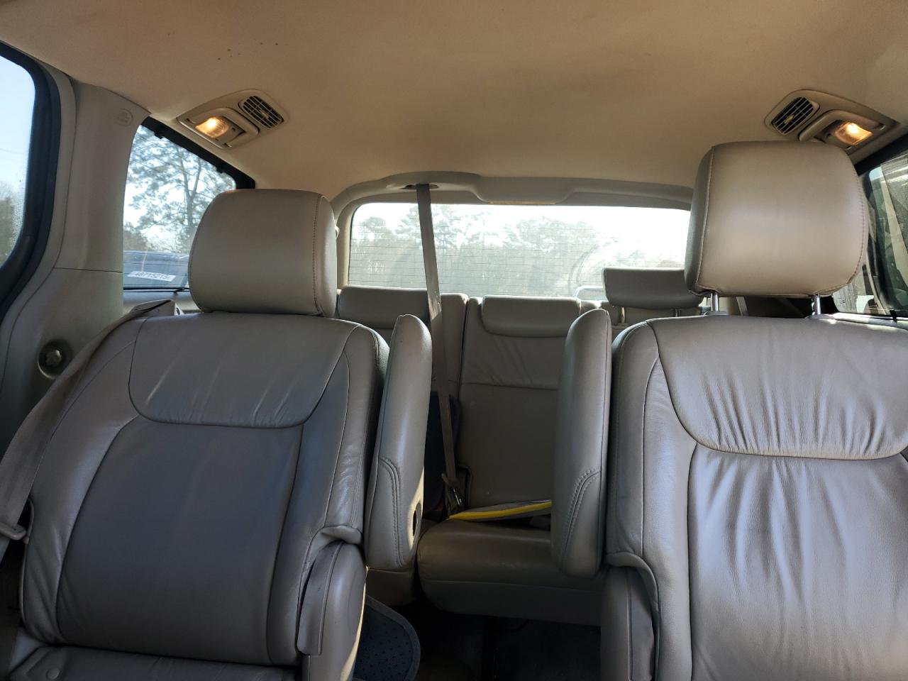 2010 Toyota Sienna VIN 5TDYK4CC3AS299184 Copart auction photo, front end damage thumbnail 10