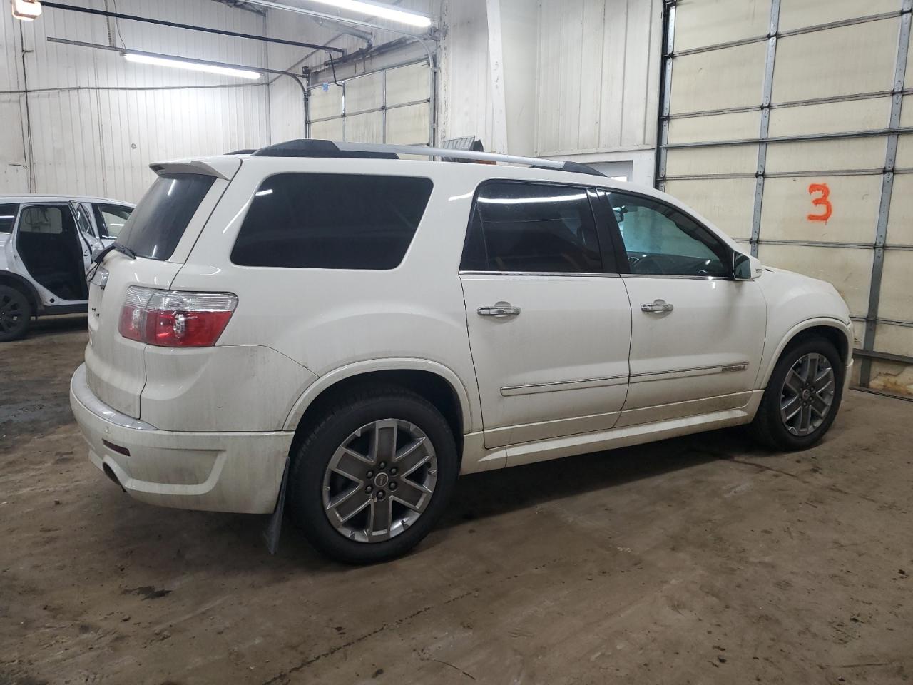 2012 GMC Acadia VIN 1GKKRTED5CJ228168 Copart auction photo, front end damage thumbnail 3