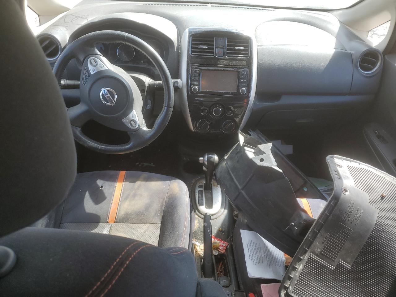 2016 Nissan Versa VIN 3N1CE2CP4GL402526 Copart auction photo, front end damage thumbnail 8