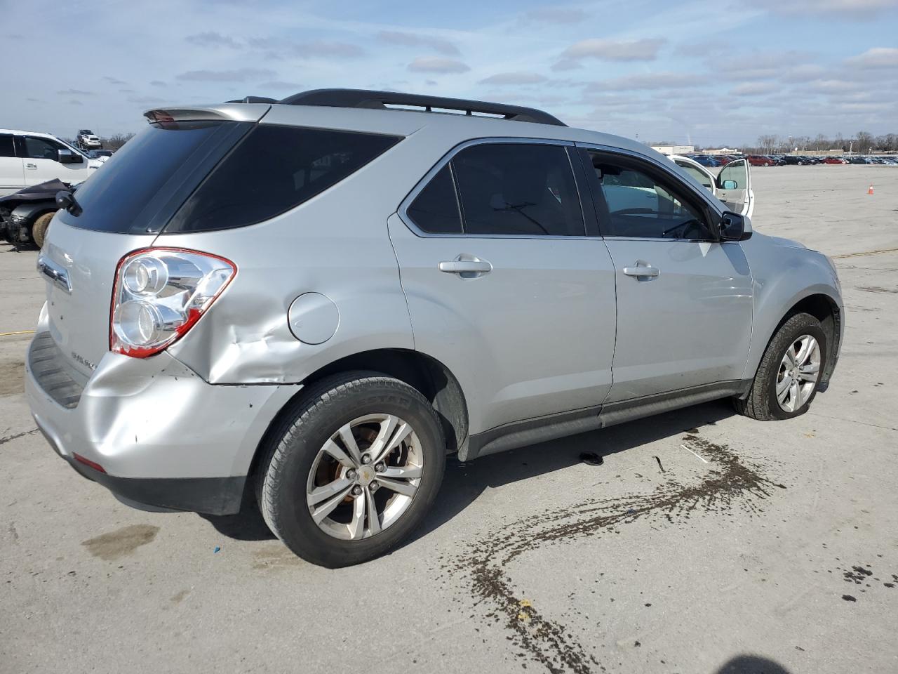 2015 Chevrolet Equinox VIN 2GNALCEKXF6295994 Copart auction photo, water/flood / rear end damage thumbnail 3