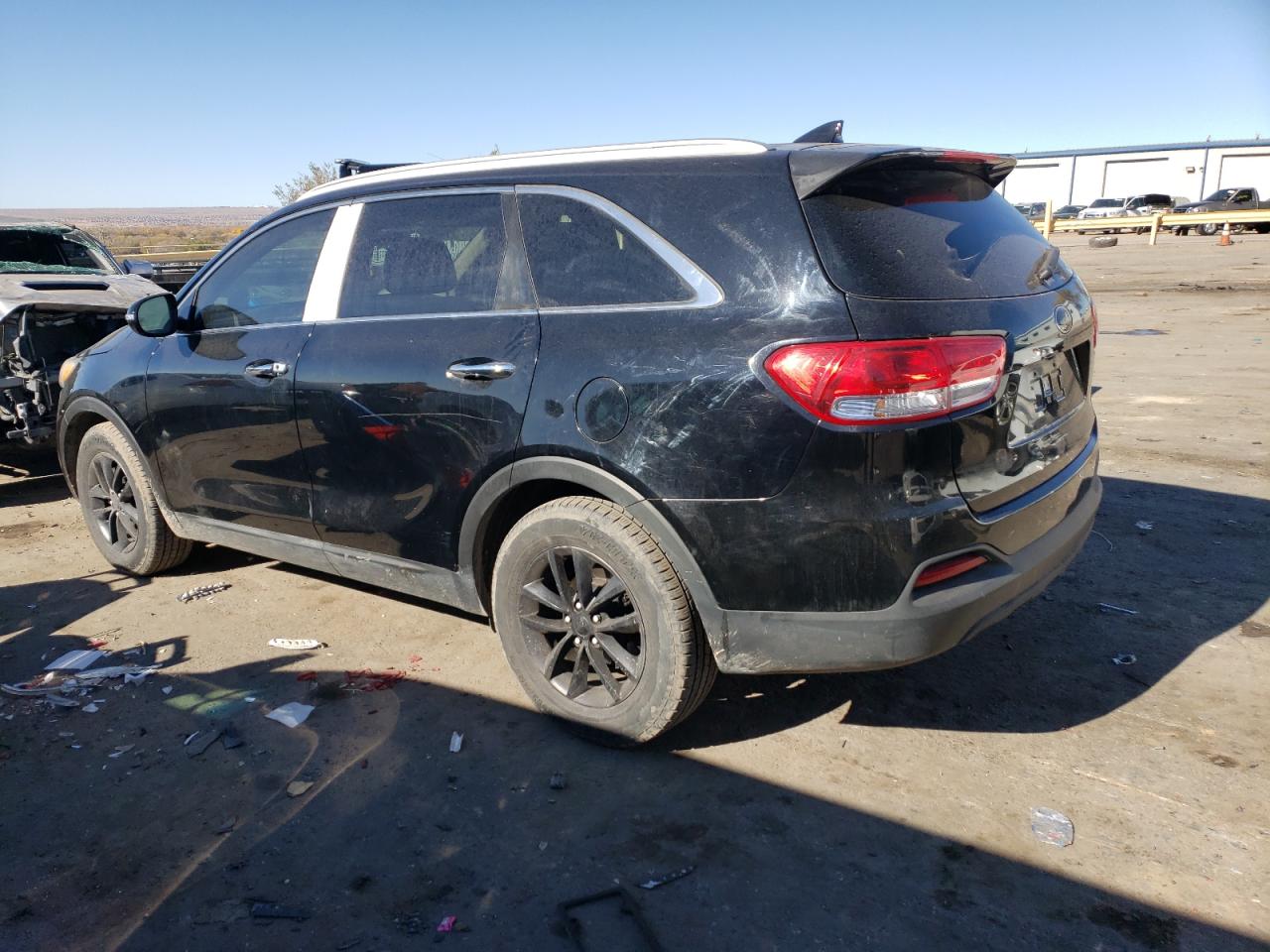 2016 KIA Sorento VIN 5XYPGDA53GG031906 Copart auction photo, side / vandalism damage thumbnail 2
