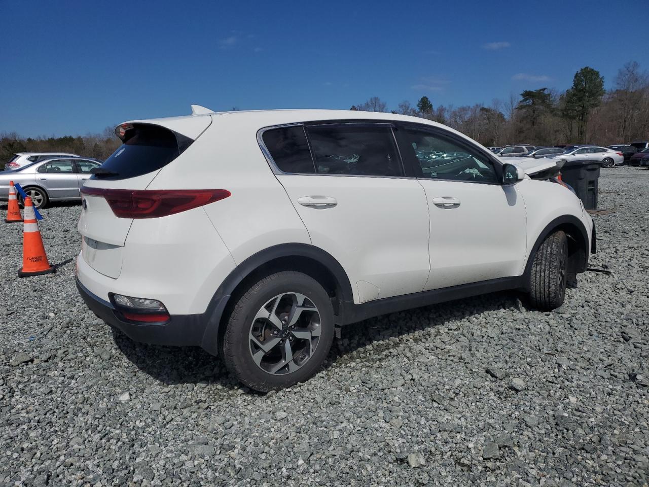 2020 KIA Sportage VIN KNDPM3AC1L7780907 Copart auction photo, front end damage thumbnail 3