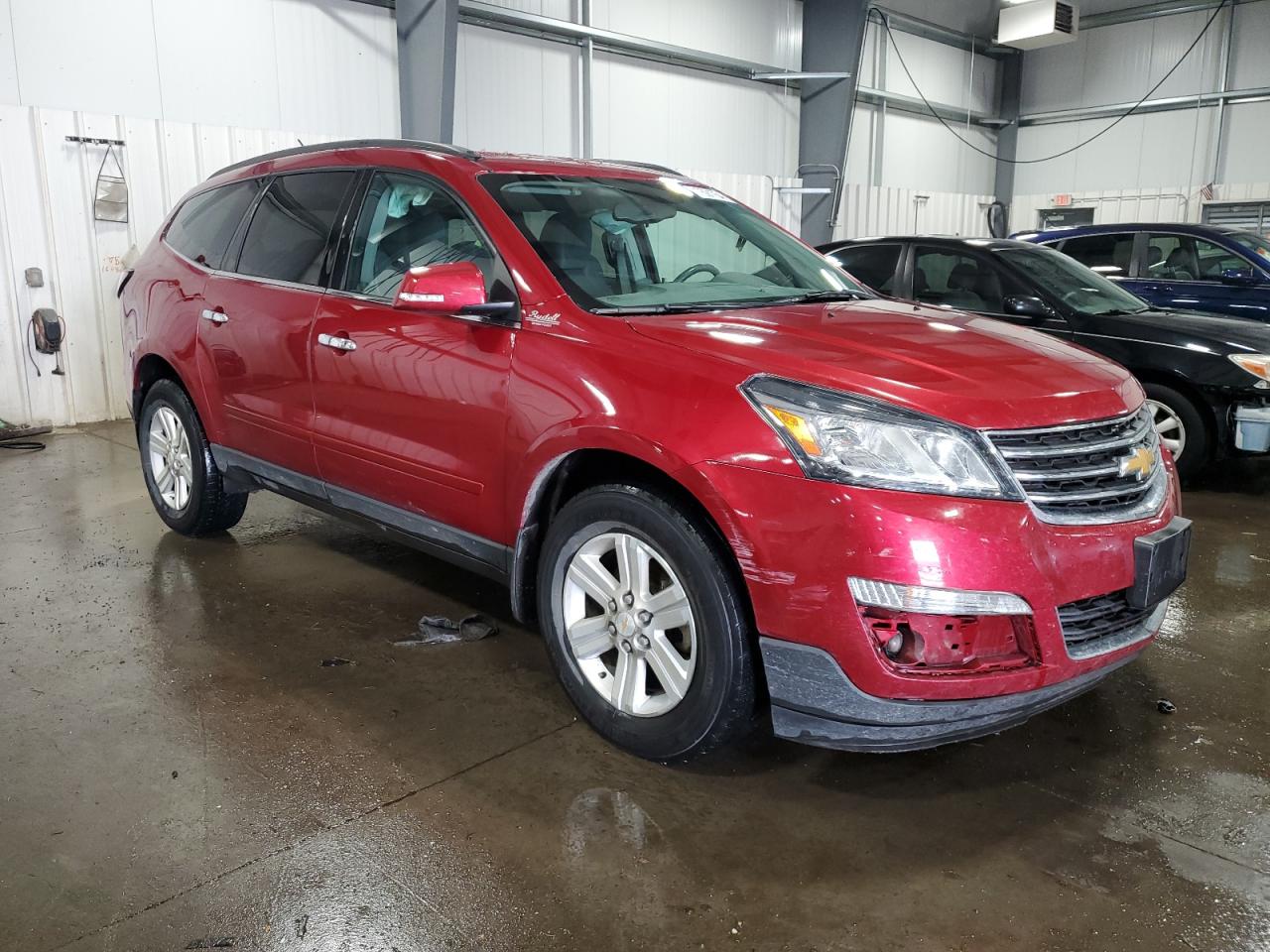 2014 Chevrolet Traverse VIN 1GNKVGKD8EJ160946 Copart auction photo, side / front end damage thumbnail 4