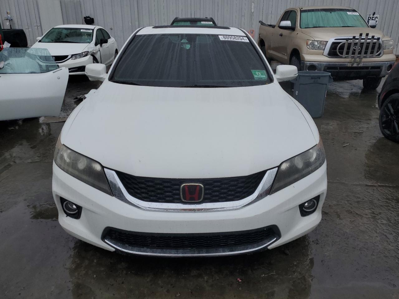 2014 Honda Accord VIN 1HGCT1B89EA016746 Copart auction photo, rear end / minor dent/scratches damage thumbnail 5