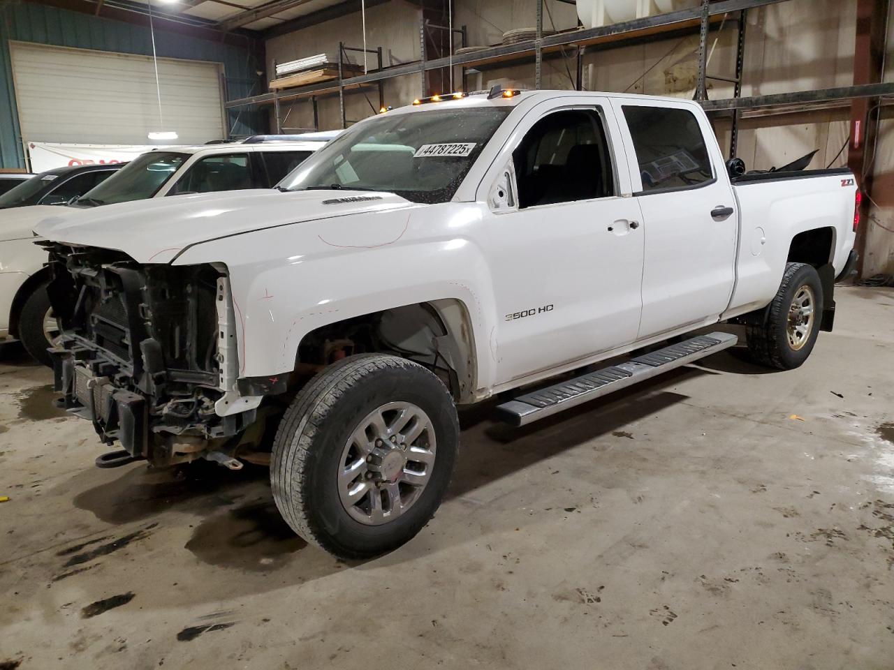 2015 Chevrolet Silverado VIN 1GC4KZC81FF107324
