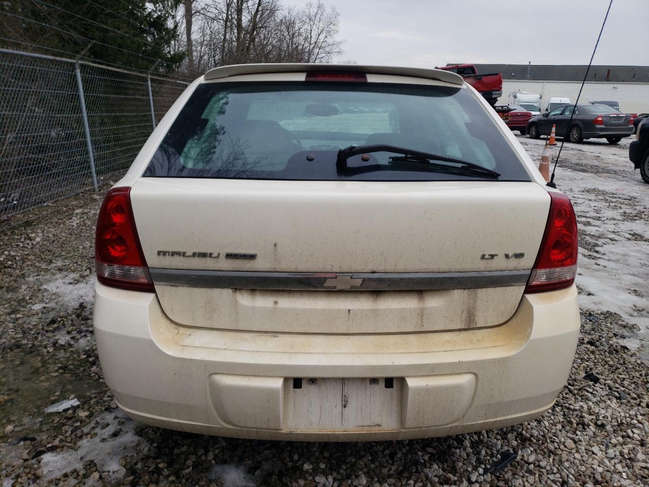 2005 Chevrolet Malibu VIN 1G1ZU648X5F152301 Copart auction photo, front end damage thumbnail 6