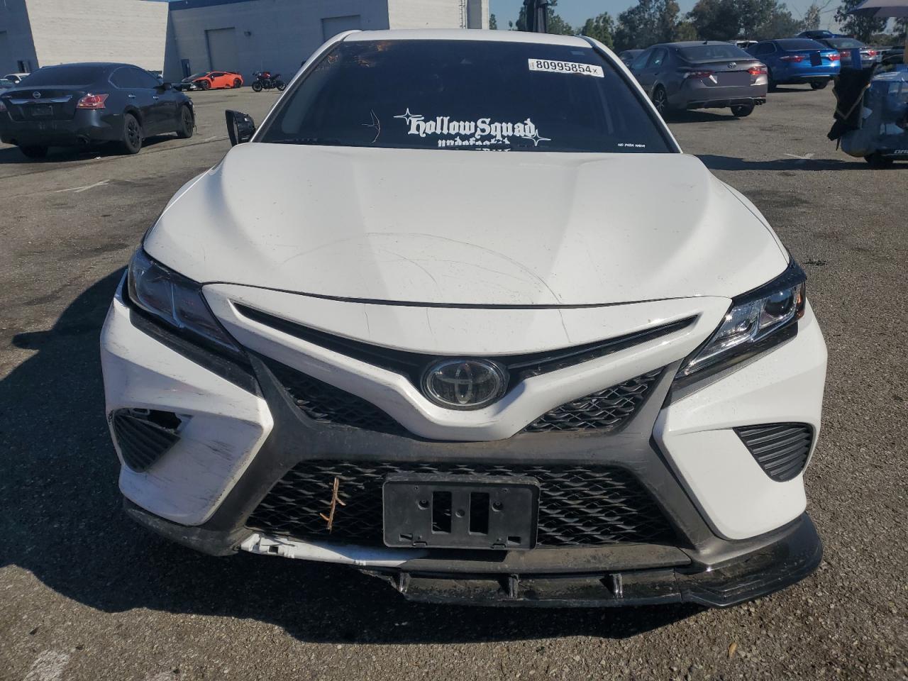 2020 Toyota Camry VIN 4T1G11AKXLU355459 Copart auction photo, front end / side damage thumbnail 5