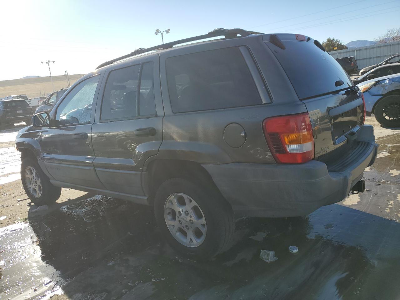 2000 Jeep Grand Cherokee VIN 1J4GW48N4YC140500 Copart auction photo, front end damage thumbnail 2