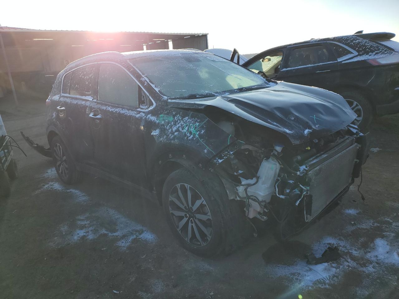 2017 KIA Sportage VIN KNDPNCACXH7059201 Copart auction photo, front end damage thumbnail 4