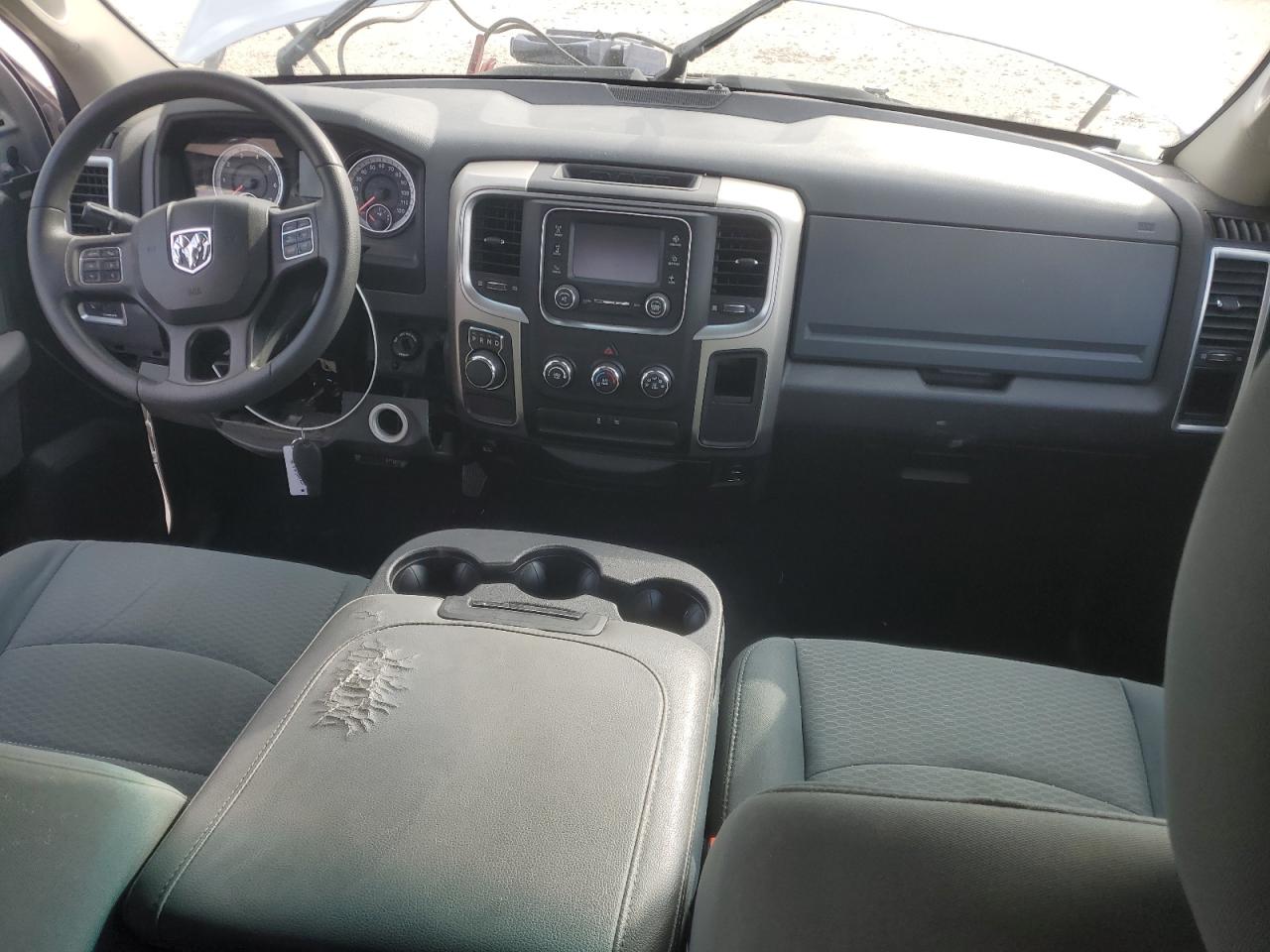 2015 RAM 1500 VIN 1C6RR6GG7FS685766 Copart auction photo, side / front end damage thumbnail 8