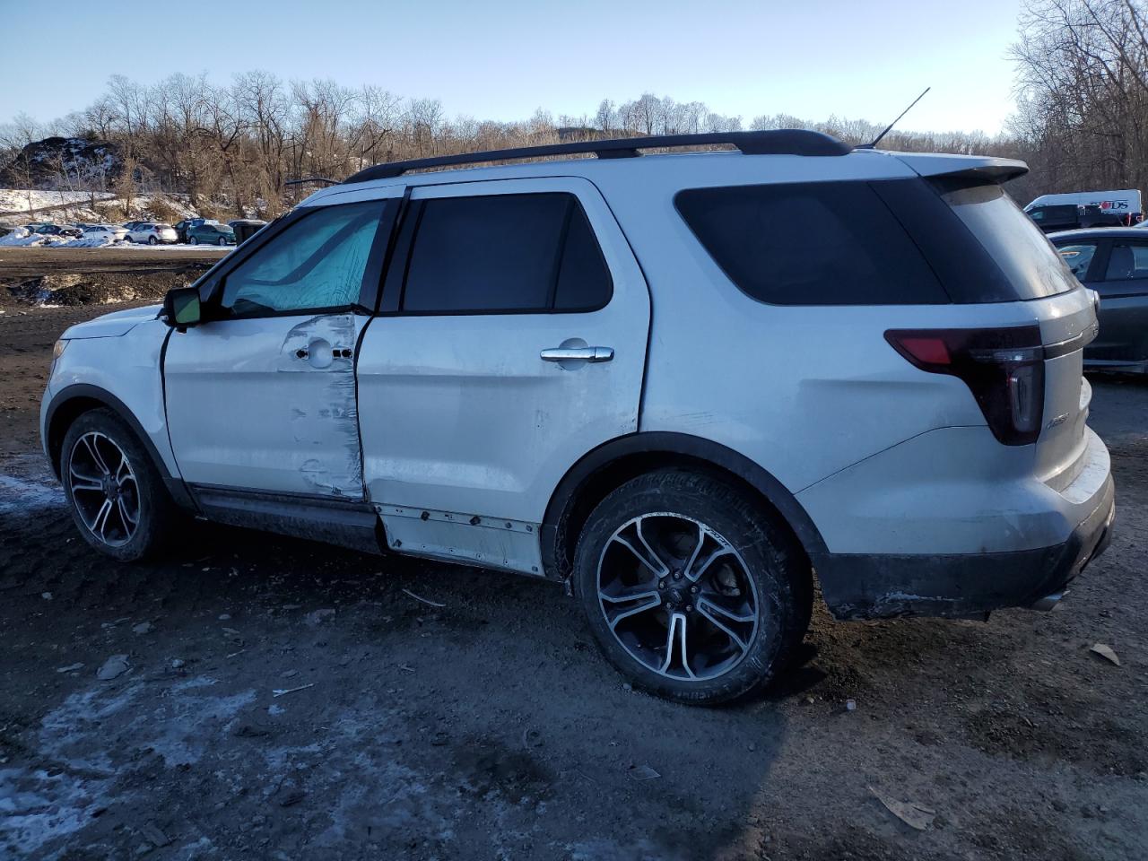 2014 Ford Explorer VIN 1FM5K8GT5EGA84504 Copart auction photo, side / minor dent/scratches damage thumbnail 2