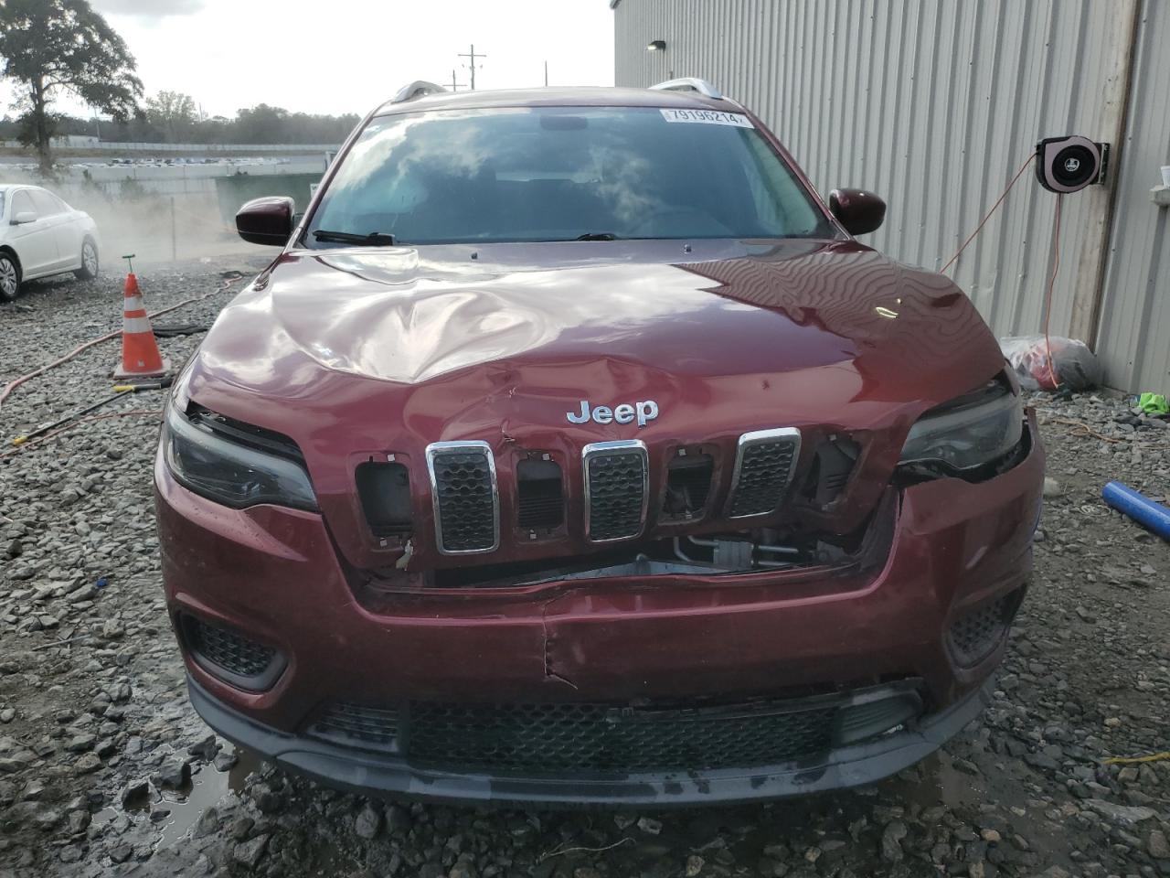 2020 Jeep Grand Cherokee VIN 1C4PJLCBXLD525588 Copart auction photo, front end damage thumbnail 5