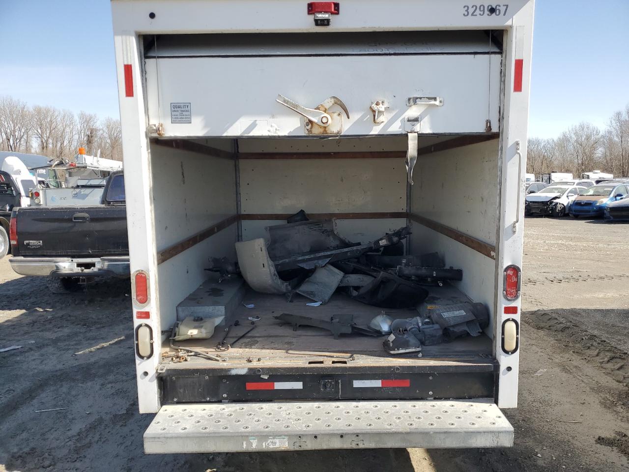 2008 GMC Savana VIN 1GDGG31C081911113 Copart auction photo, front end damage thumbnail 10