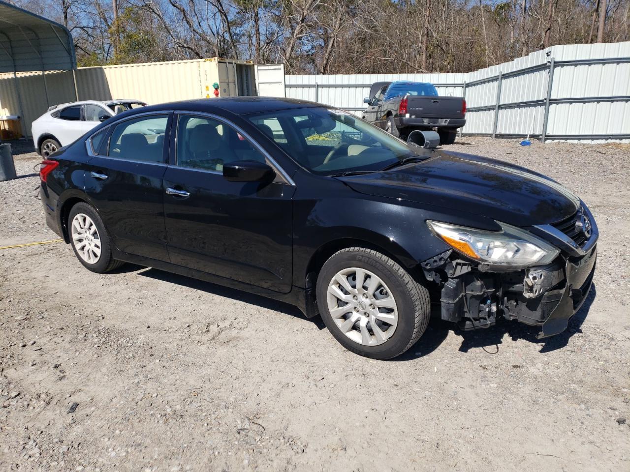 2017 Nissan Altima VIN 1N4AL3AP3HC243570 Copart auction photo, front end / minor dent/scratches damage thumbnail 4