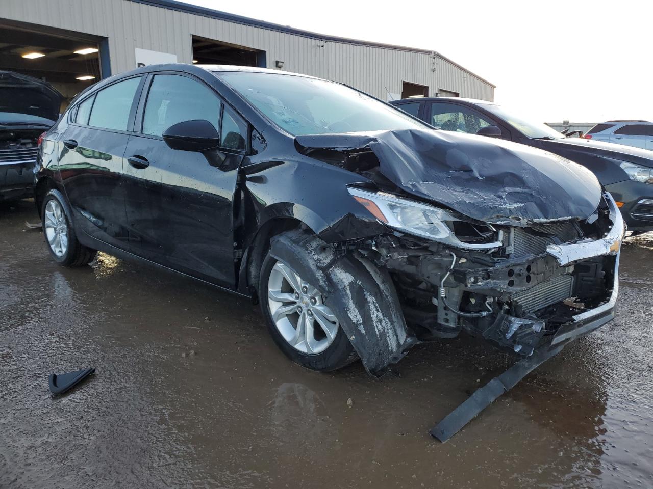 2019 Chevrolet Cruze VIN 3G1BC6SM8KS577754 Copart auction photo, front end / side damage thumbnail 4