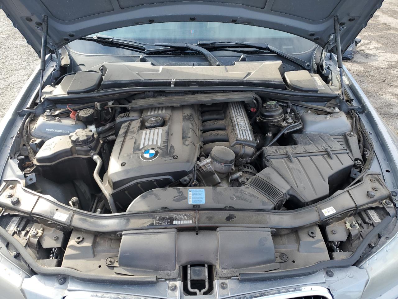 2011 BMW 3er VIN WBAPK7C50BA818105 Copart auction photo, rear end / front end damage thumbnail 11