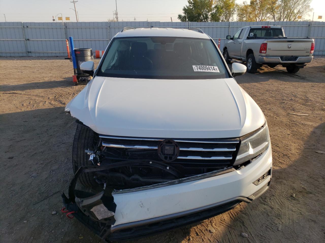 2019 Volkswagen Tiguan VIN 3VV3B7AX7KM087201 Copart auction photo, front end damage thumbnail 5