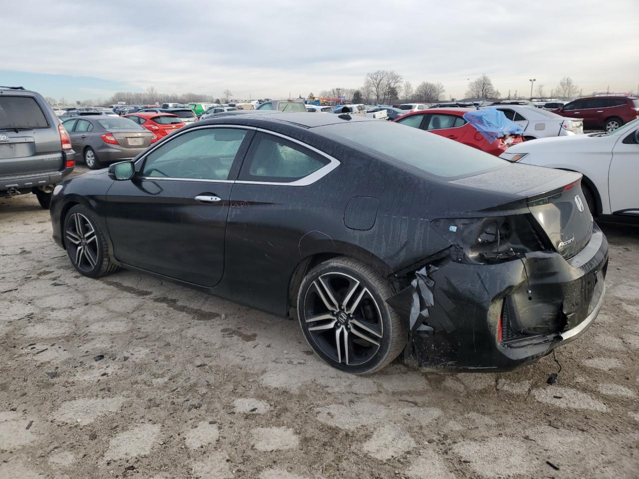 2016 Honda Accord VIN 1HGCT2B02GA003937 Copart auction photo, rear end / minor dent/scratches damage thumbnail 2