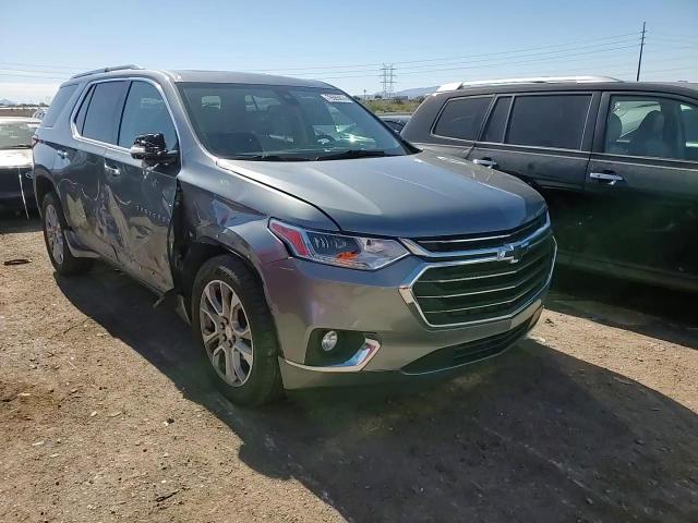 2018 Chevrolet Traverse VIN 1GNERKKW5JJ154103 Copart auction photo, side / front end damage thumbnail 11