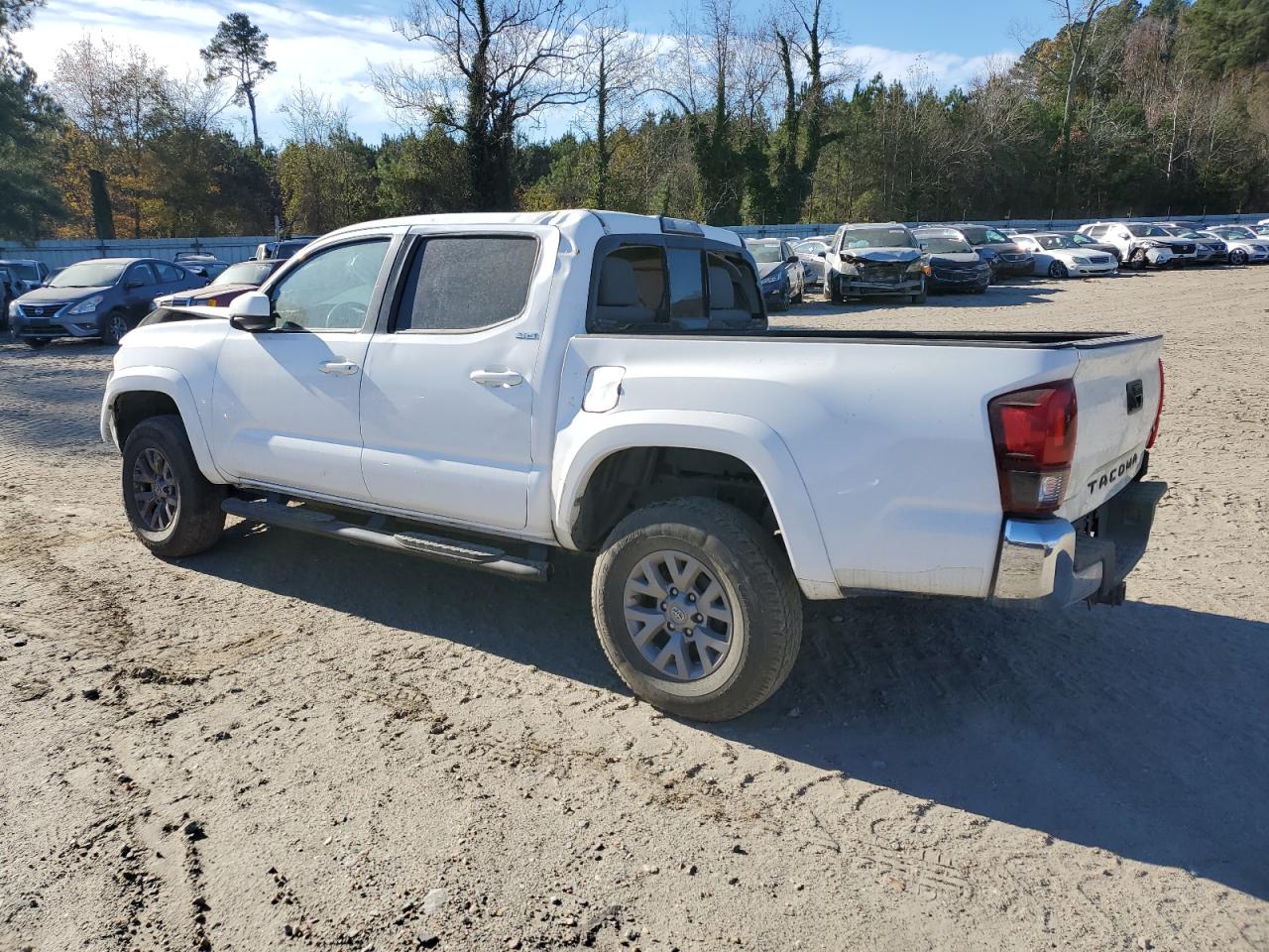 2019 Toyota Tacoma VIN 3TMAZ5CN3KM095622 Copart auction photo, rollover damage thumbnail 2