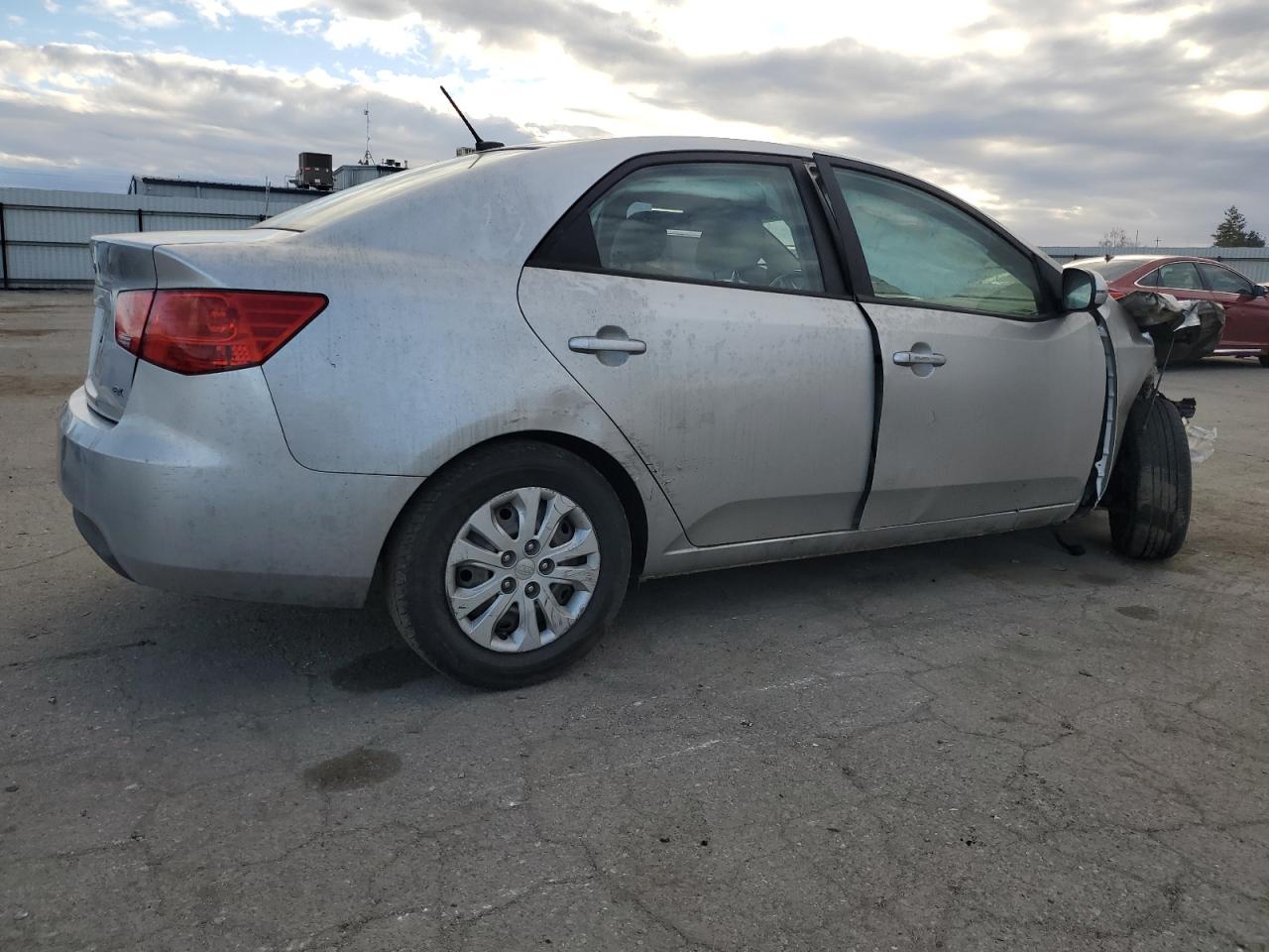 2011 KIA Forte VIN KNAFU4A20B5434847 Copart auction photo, front end / rear end damage thumbnail 3