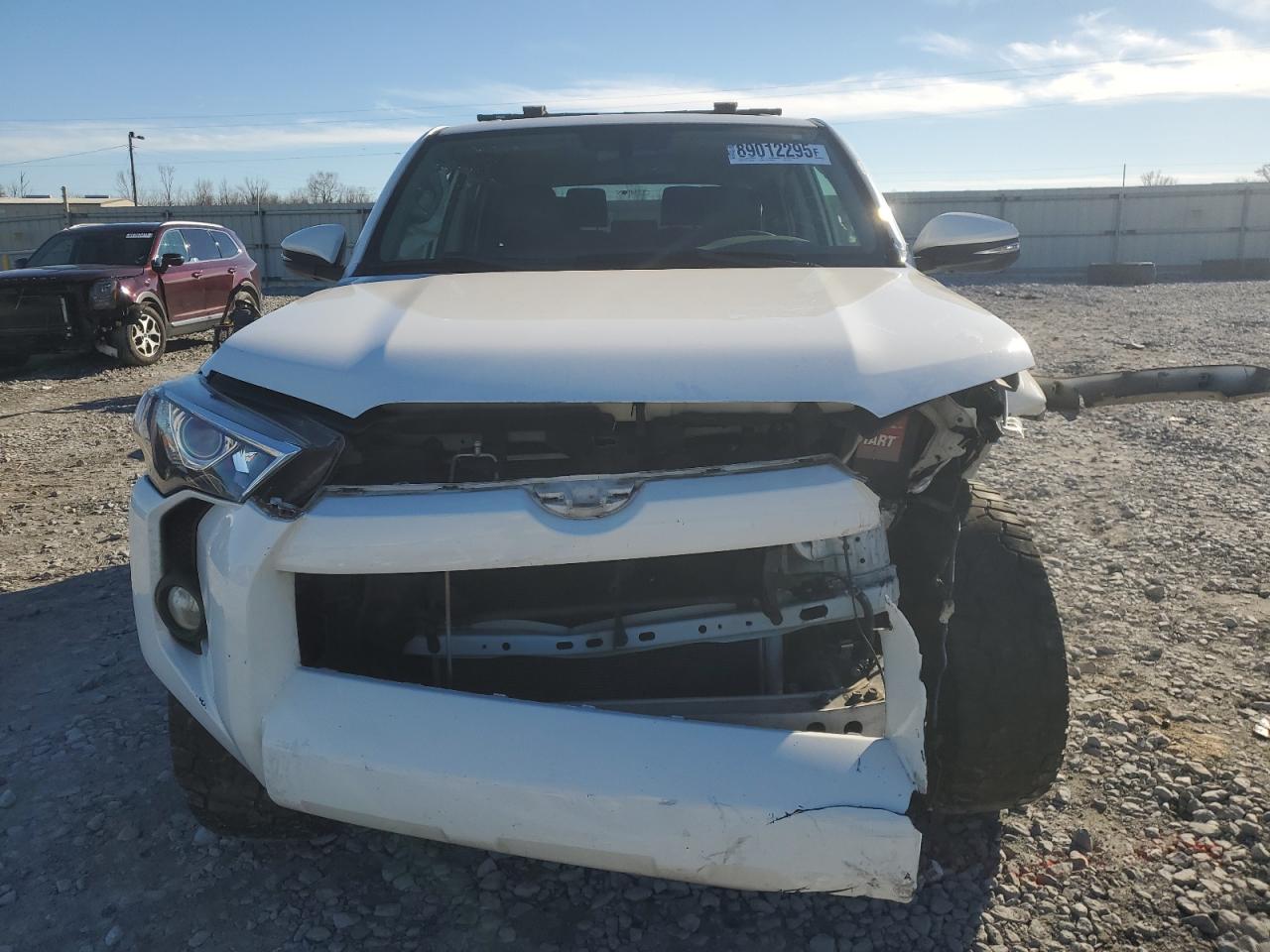 2016 Toyota 4Runner VIN JTEBU5JR0G5367075 Copart auction photo, front end / side damage thumbnail 5