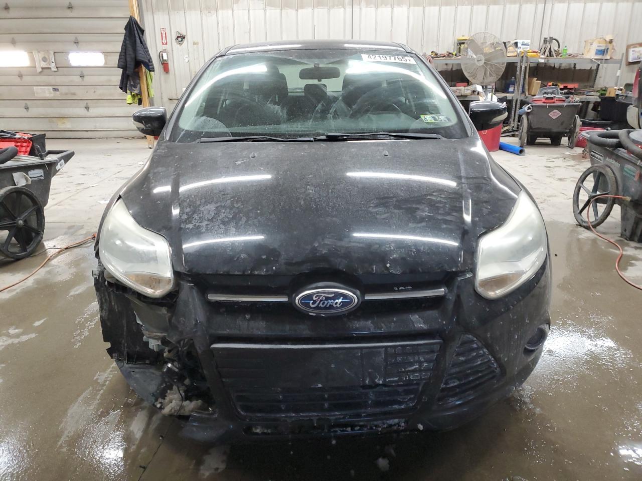 2014 Ford Focus VIN 1FADP3K27EL457218 Copart auction photo, front end damage thumbnail 5