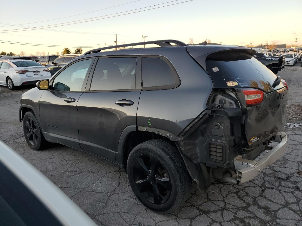 2016 Jeep Grand Cherokee VIN 1C4PJLCS0GW212107 Copart auction photo, rear end / front end damage thumbnail 2