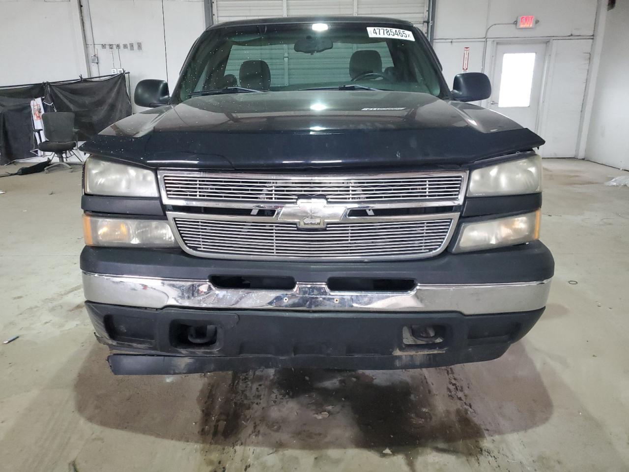 2006 Chevrolet Silverado VIN 3GCEK14V56G243061 Copart auction photo, side damage thumbnail 5