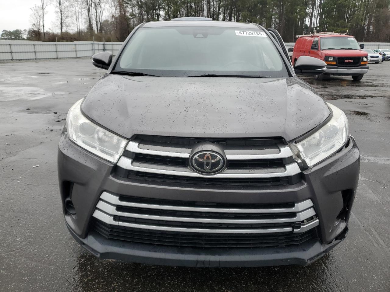 2017 Toyota Highlander VIN 5TDZARFH7HS026917 Copart auction photo, all over damage thumbnail 5