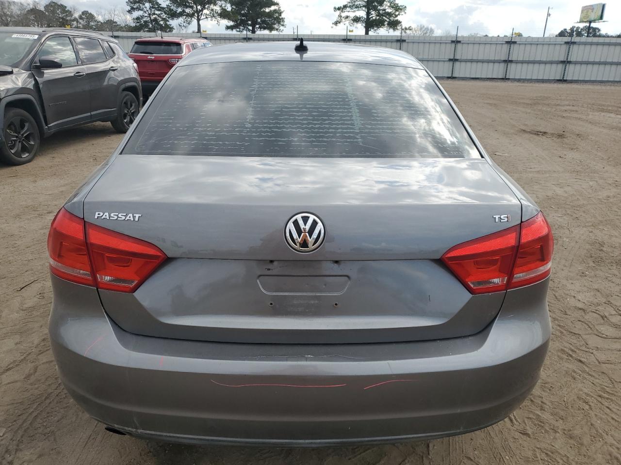 2015 Volkswagen Passat VIN 1VWAT7A36FC017306 Copart auction photo, front end / side damage thumbnail 6