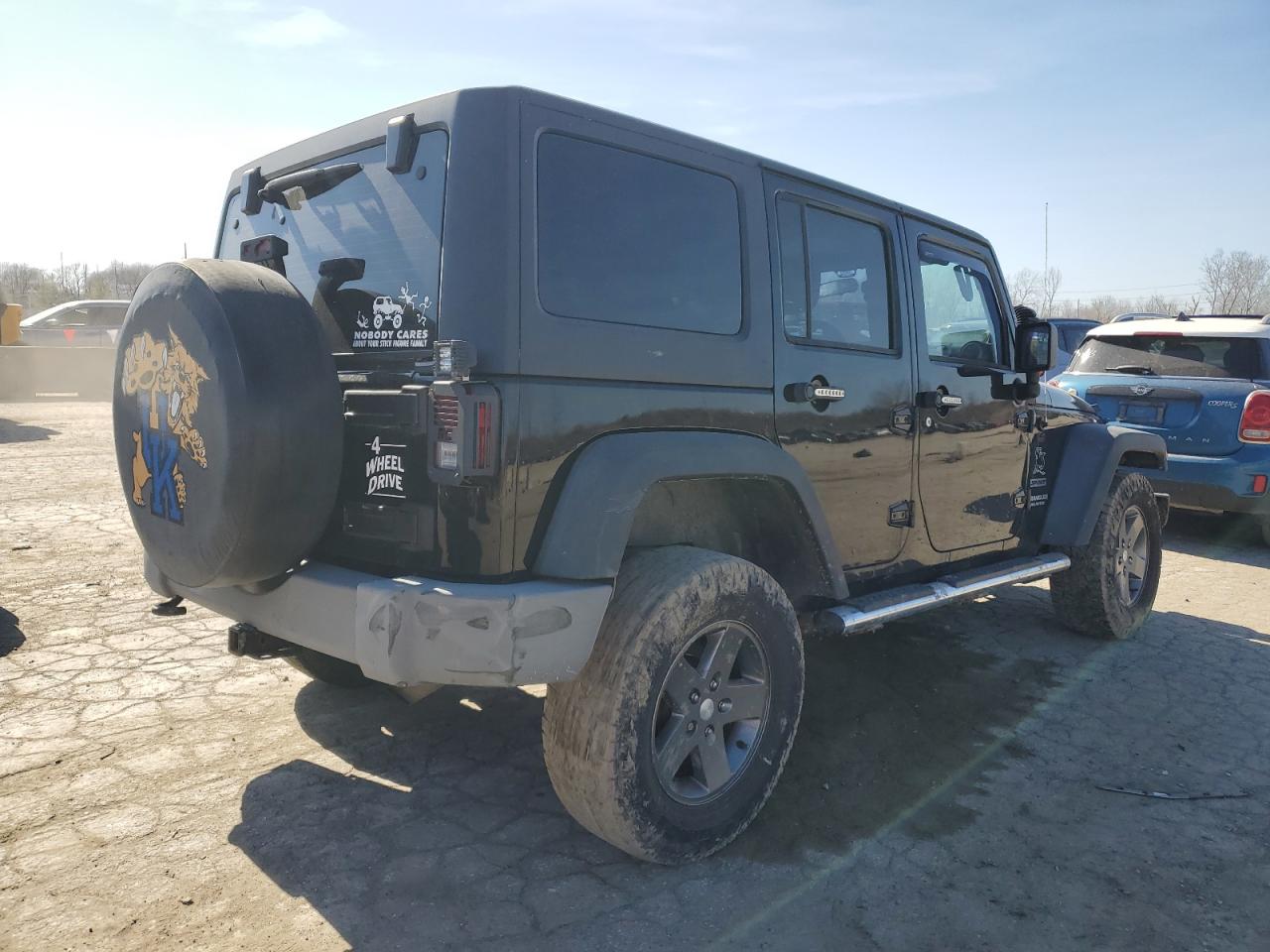 2013 Jeep Wrangler VIN 1C4BJWDG4DL600346 Copart auction photo, front end / rear end damage thumbnail 3