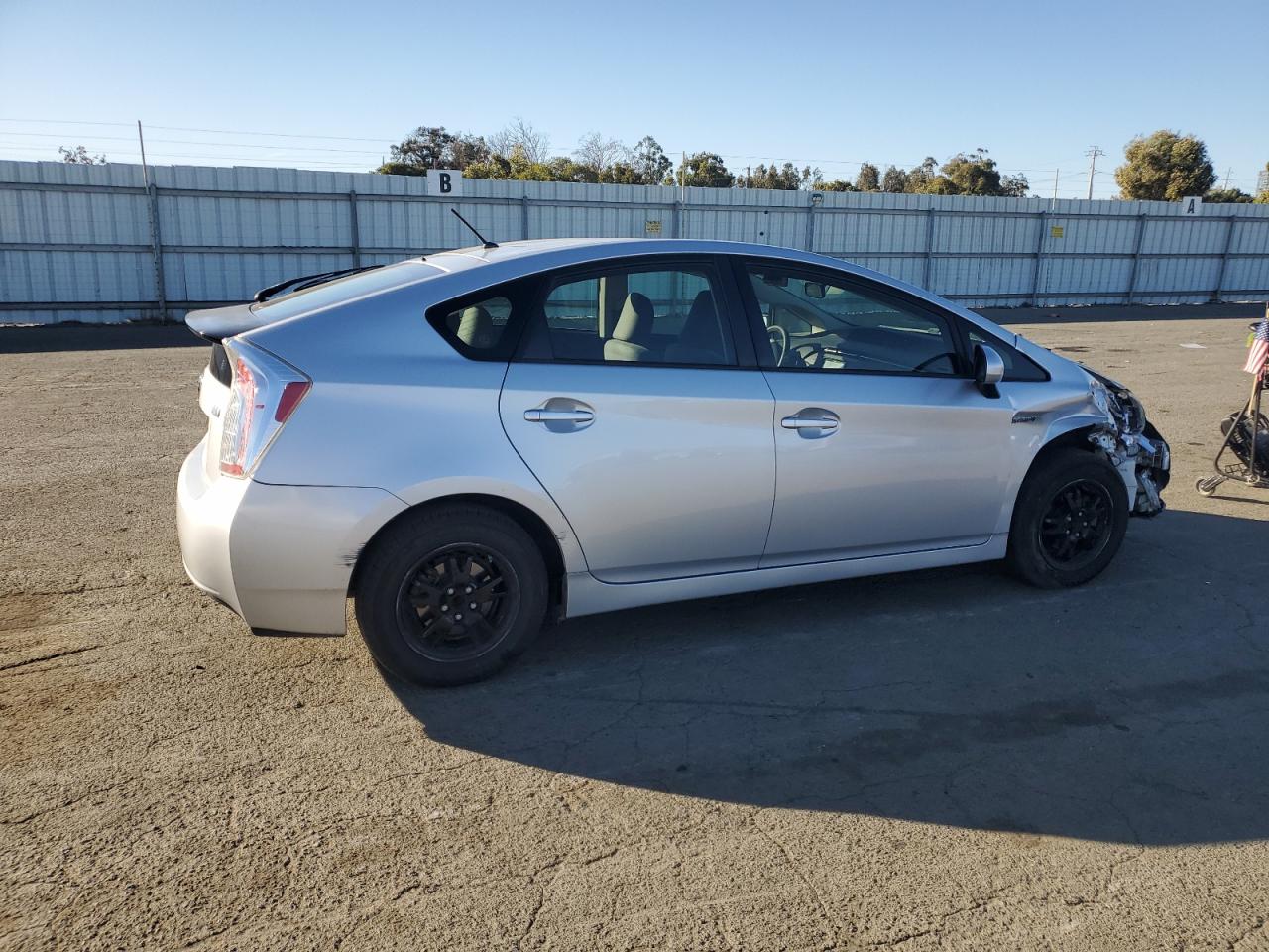 2013 Toyota Prius VIN JTDKN3DU9D5555854 Copart auction photo, front end damage thumbnail 3