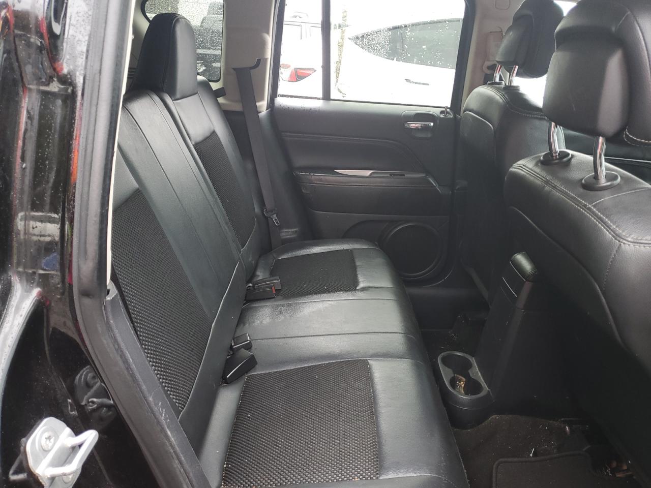 2016 Jeep Compass VIN 1C4NJCEAXGD769291 Copart auction photo, front end damage thumbnail 11