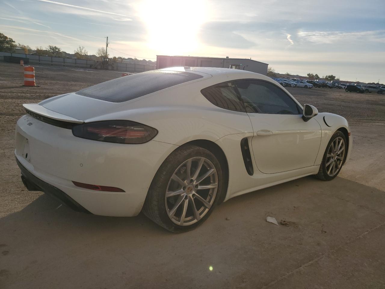 2018 Porsche Cayman VIN WP0AA2A85JK262216 Copart auction photo, front end damage thumbnail 3