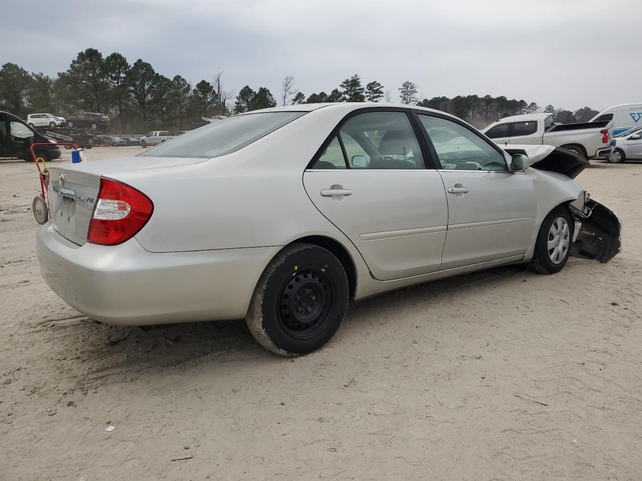 2003 Toyota Camry VIN 4T1BE32K93U710176 Copart auction photo, front end / minor dent/scratches damage thumbnail 3