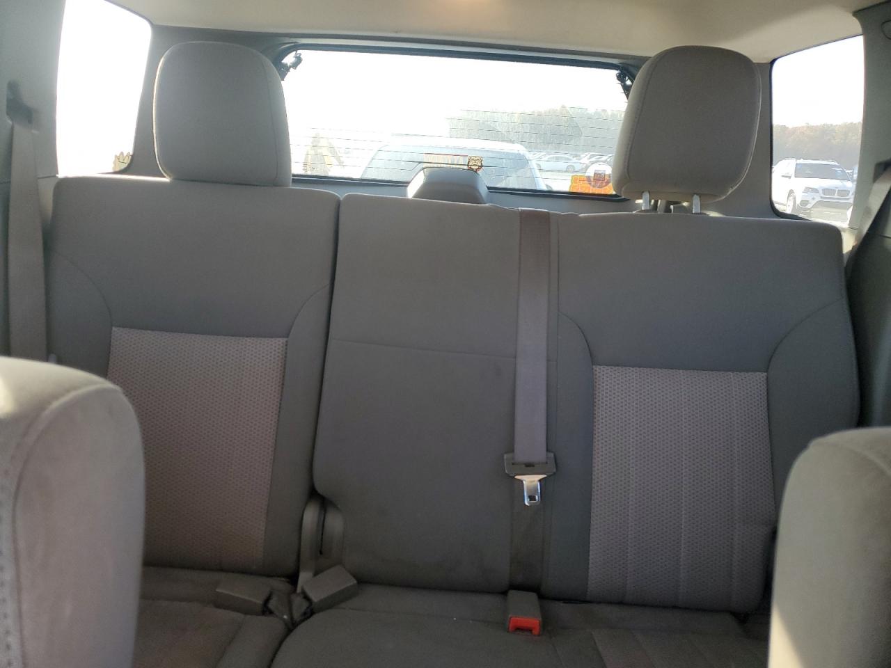 2011 Jeep Liberty (North America) VIN 1J4PP2GK2BW578799 Copart auction photo, minor dent/scratches damage thumbnail 10