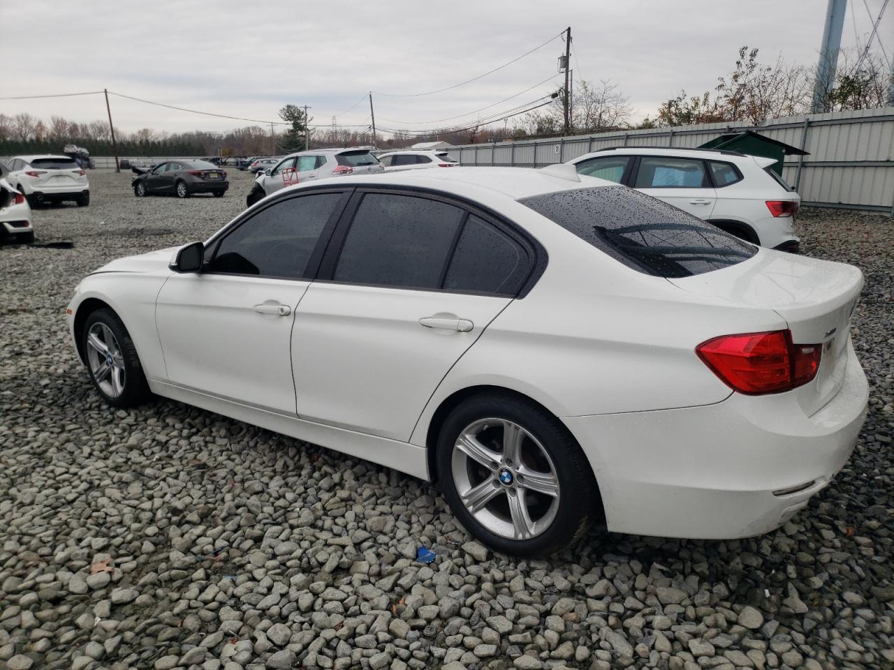 2014 BMW 3er VIN WBA3B3G56ENR84109 Copart auction photo, rear end / front end damage thumbnail 2