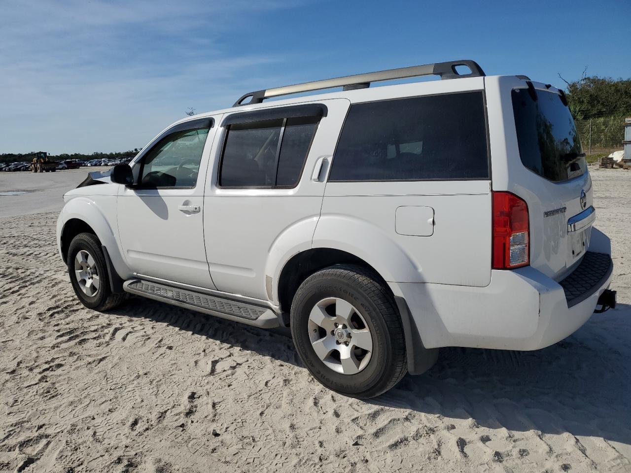 2012 Nissan Pathfinder VIN 5N1AR1NN8CC619528 Copart auction photo, front end / minor dent/scratches damage thumbnail 2