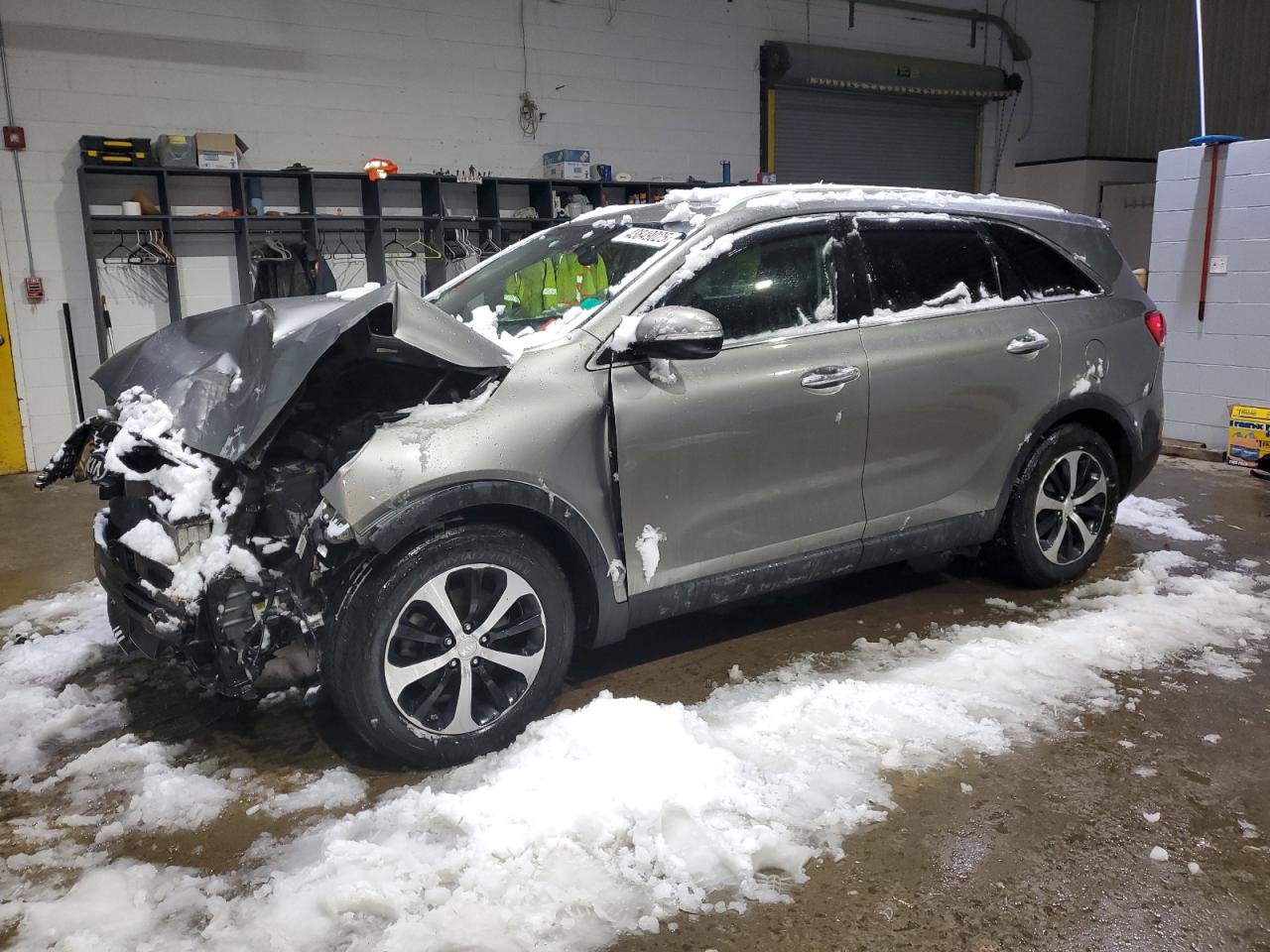 2016 KIA Sorento VIN 5XYPHDA15GG003728