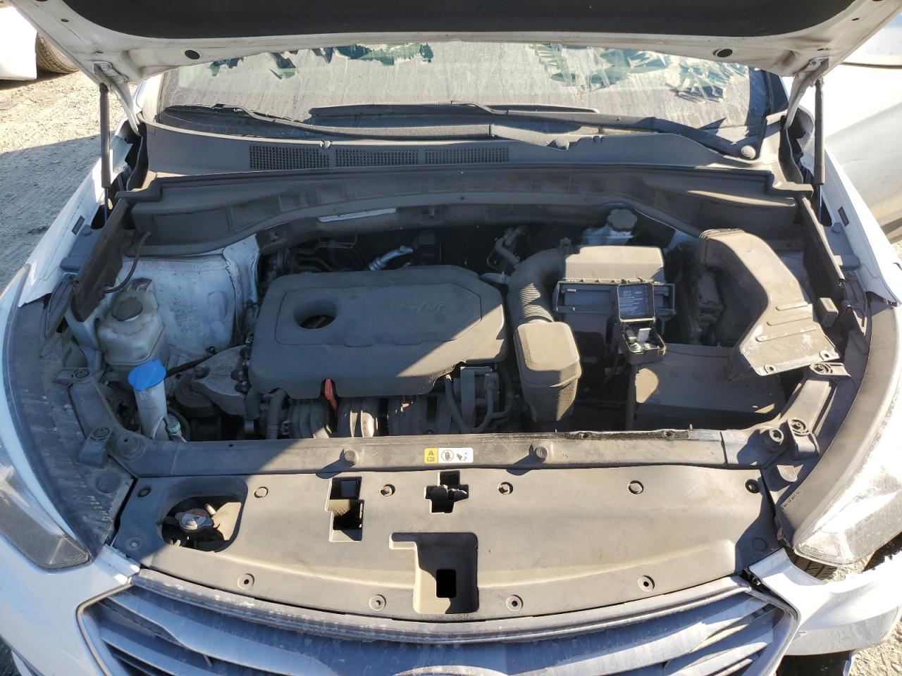 2018 Hyundai Santa Fe VIN 5NMZT3LB2JH069898 Copart auction photo, front end / side damage thumbnail 12