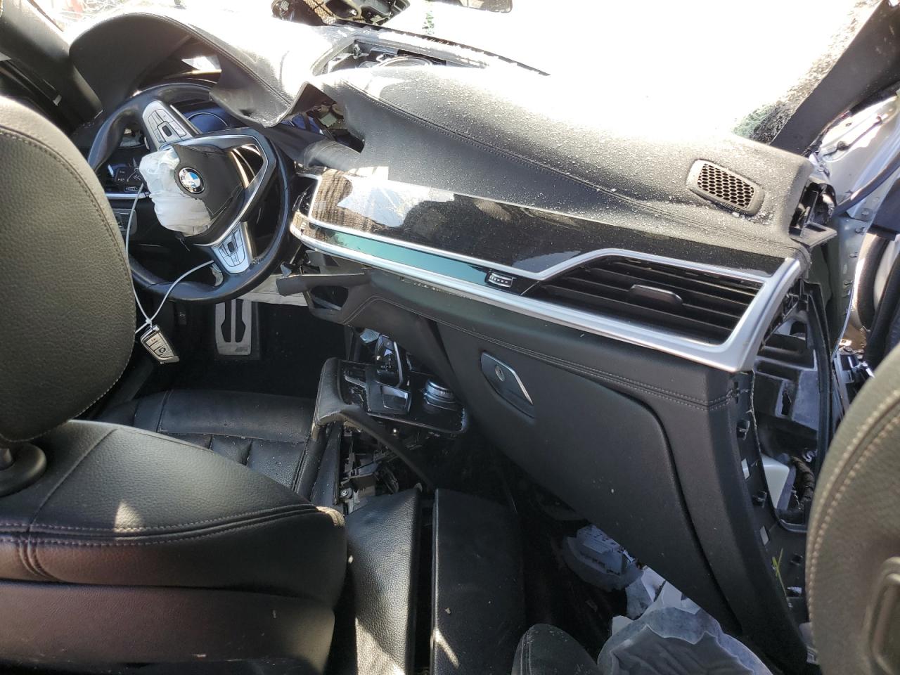 2018 BMW 7er VIN WBA7E4C56JGV28128 Copart auction photo, front end / side damage thumbnail 8