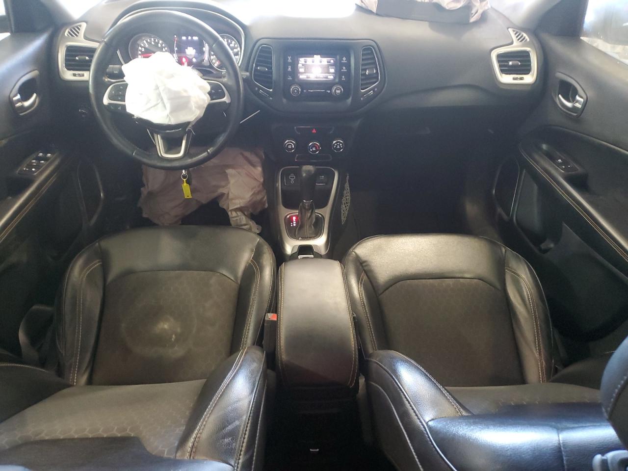 2018 Jeep Compass VIN 3C4NJCBB6JT501854 Copart auction photo, front end / side damage thumbnail 8