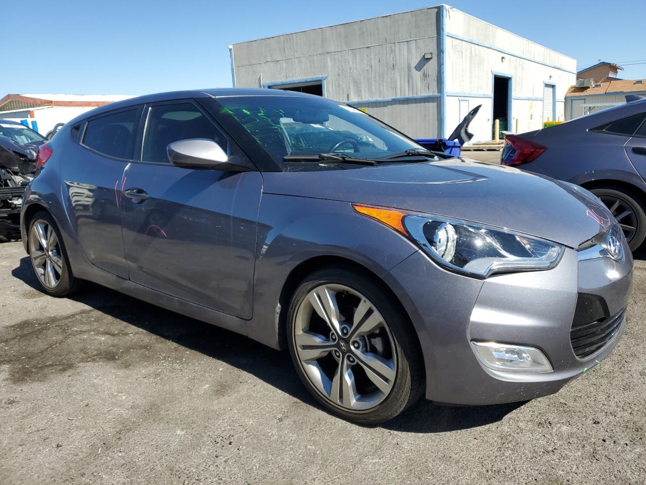 2017 Hyundai Veloster VIN KMHTC6AD6HU318746 Copart auction photo, minor dent/scratches damage thumbnail 4