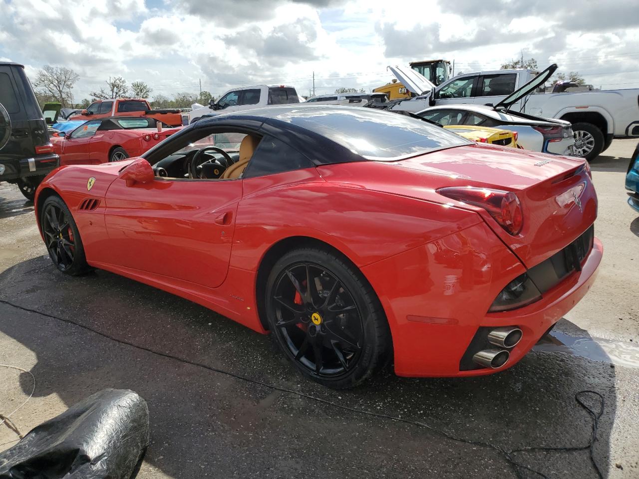 2014 Ferrari California VIN ZFF65TJA3E0196898 Copart auction photo, water/flood damage thumbnail 2