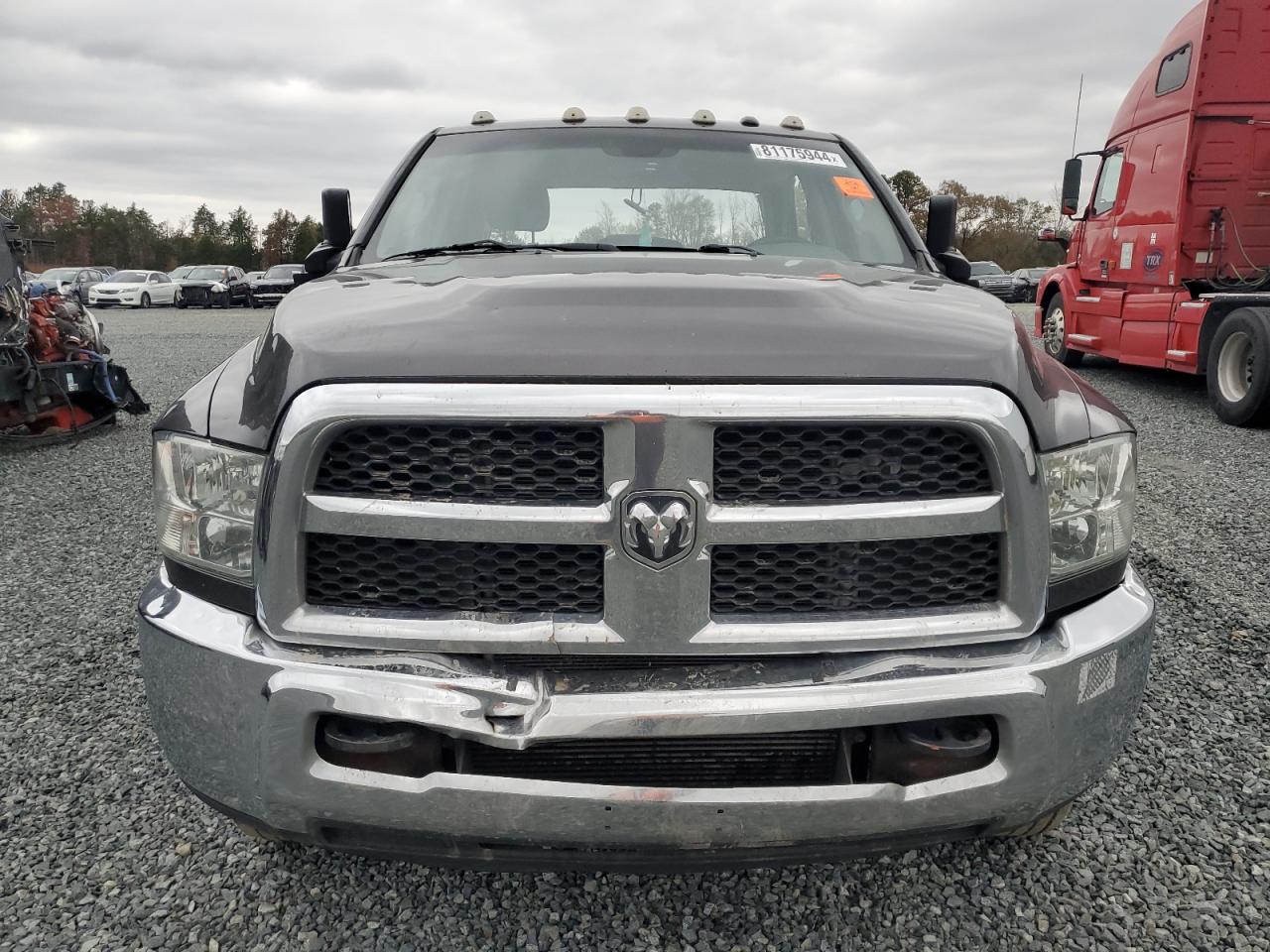 2018 RAM 3500 VIN 3C63RRGL5JG199798 Copart auction photo, all over damage thumbnail 5