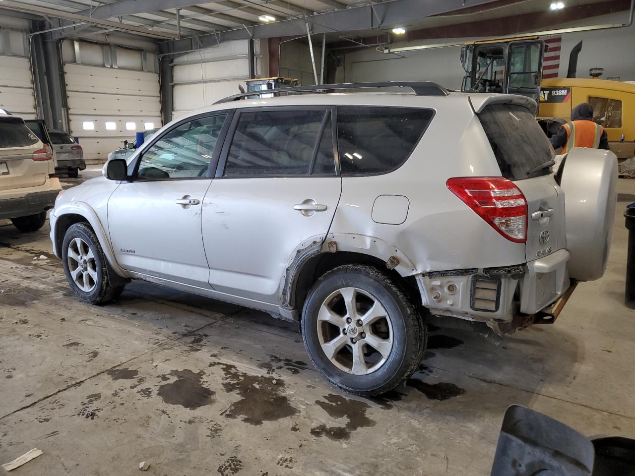 2011 Toyota RAV 4 VIN 2T3DF4DV9BW097923 Copart auction photo, rear end / undercarriage damage thumbnail 2