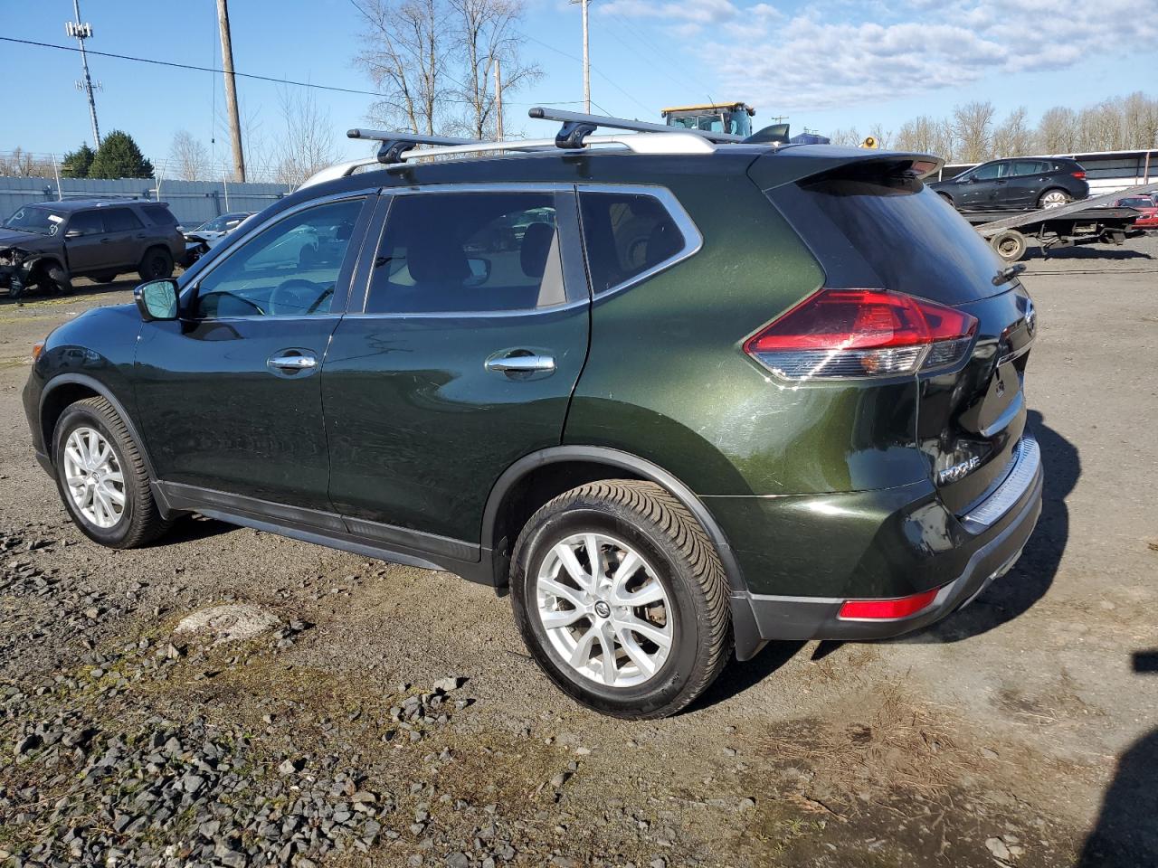 2018 Nissan Rogue VIN 5N1AT2MV1JC737538 Copart auction photo, vandalism damage thumbnail 2